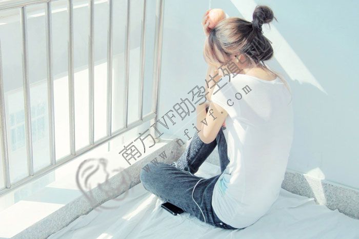 当奶奶的年龄才当妈,高龄产妇的不容易,试管婴儿生爱子